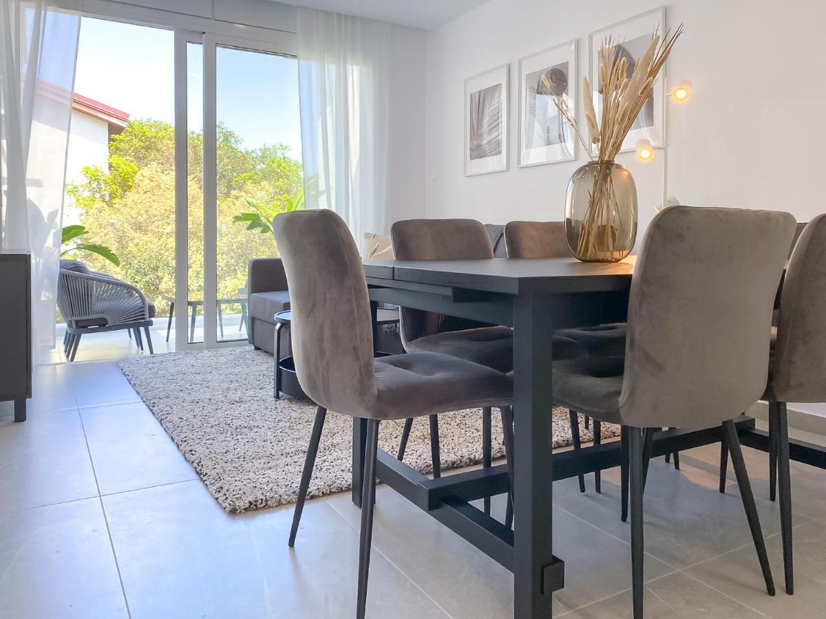 Phaedrus Living Limnaria Luxury Flat Vine 121 Appartement Paphos Buitenkant foto
